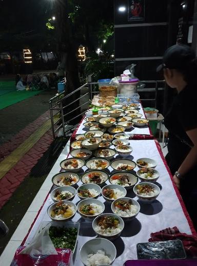 SOTO BETAWI & SOTO AYAM RANJAU ELSADAY