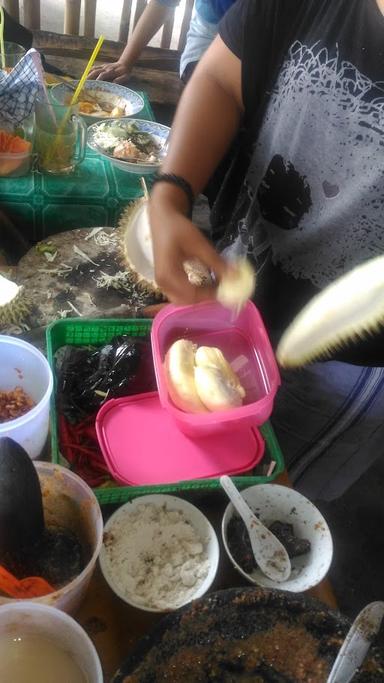 WARUNG MAKAN MBAK SRI