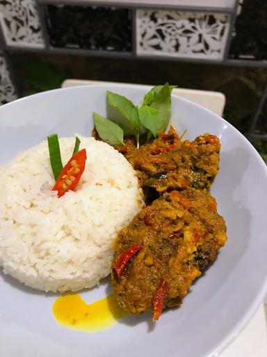 BUMBU BASODARA (MANADONESE FOOD)