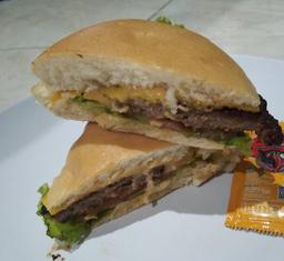 Photo's Burger Bangor Pleburan