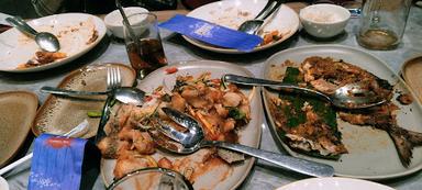 KURNIA SEAFOOD SEMARANG