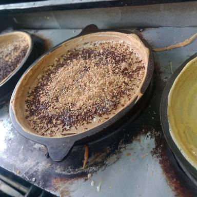 MARTABAK BANG JHO TERANG BULAN SEMARANG