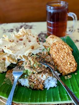 Photo's Nasi Pecel Bu Lastri Nganjuk