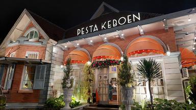 PESTA KEBOEN RESTORAN