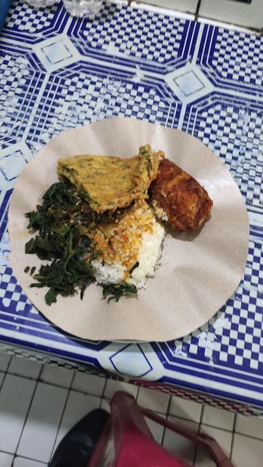 RUMAH MAKAN MASAKAN PADANG GAYA BARU