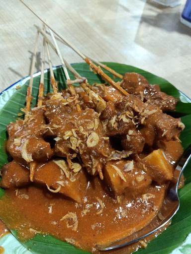 SATE PADANG CHANIAGO