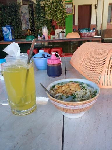 SOTO AYAM KEMBAR KHAS SEMARANG