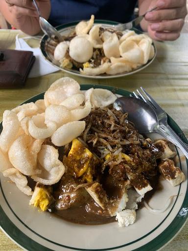 TAHU TEK & SOTO LAMONGAN