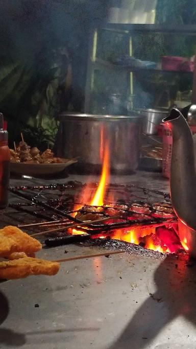 WARUNG BAKARAN PLEBURAN