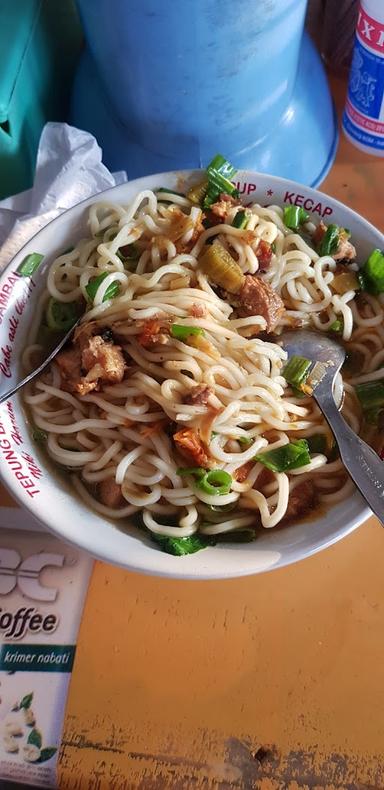 WARUNG MIE AYAM DAN BAKSO 17 SPESIAL BUMBU BALI