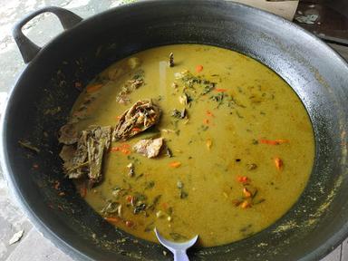 WARUNG NASI PADANG BARU, BU YULI