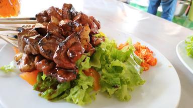 WARUNG SATE KAMBING LESTARI