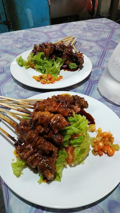 WARUNG SATE KAMBING LESTARI