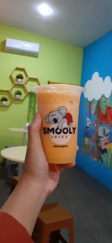 SMOOLY JUICE - GAJAHMADA