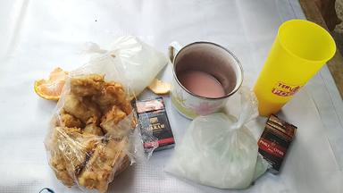 WARUNG KOPI PINGGIR KALI