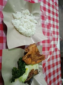 Photo's Ayam Goreng Kampung Gama Mbak Tik