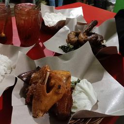 Photo's Ayam Goreng Kampung Gama Mbak Tik