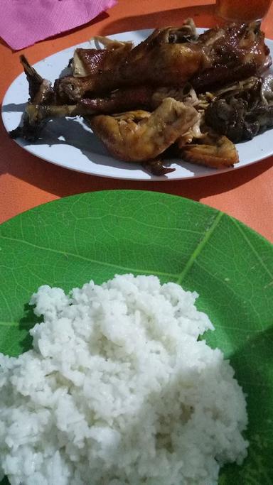 AYAM GORENG PAK BOWO