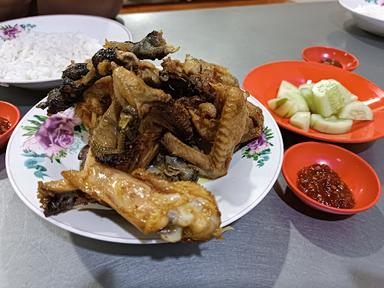 AYAM GORENG PAK SUPAR