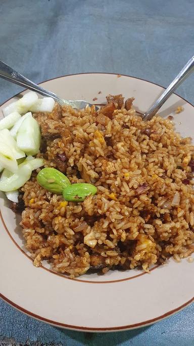 NASI GORENG PAK DI WAHID HASYIM