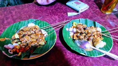 SATE AYAM PAK SIS KLATEN