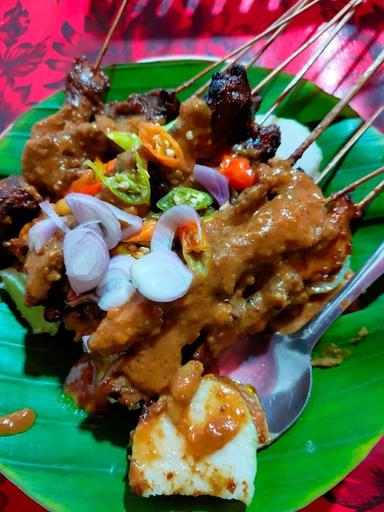 SATE AYAM PAK SIS KLATEN