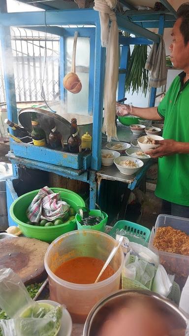 SOTO NEON PAK NIE