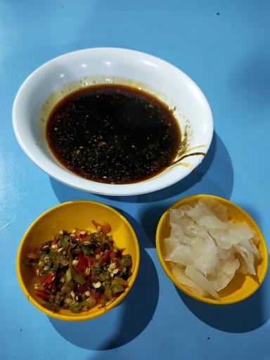 TAHU PONG & MIE KERITING BRUMBUNGAN (BAKMIE BR)