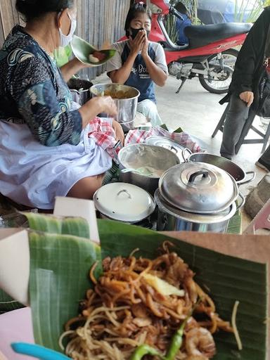 TRADITIONAL SWEET PORRIDGE BY MRS. SUWARTI