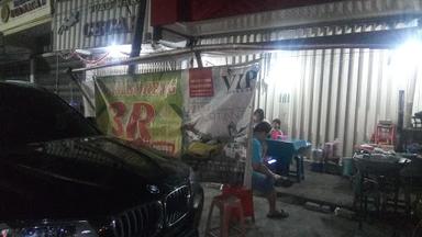 WARUNG AYAM GORENG 3R