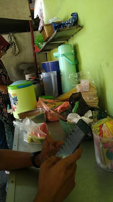 MIE AYAM & BAKSO BERSERI