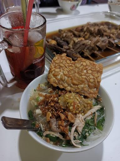 SOTO AYAM PAK REBO PURWOSARI