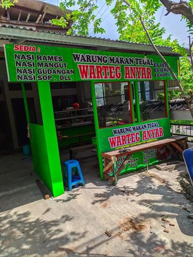 WARTEG ANYAR