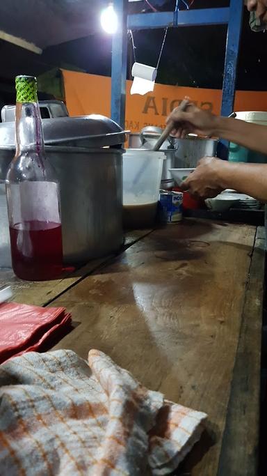 WEDANG DAN ES KACANG HIJAU, KACANG TANAH