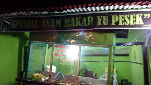 AYAM BAKAR YU PESEK