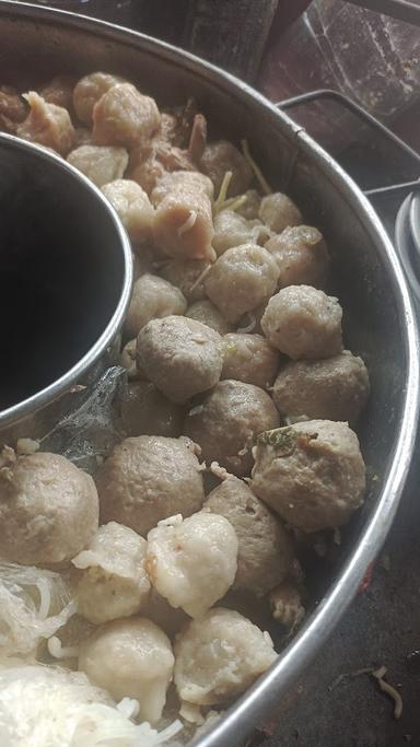 BAKSO CINTA