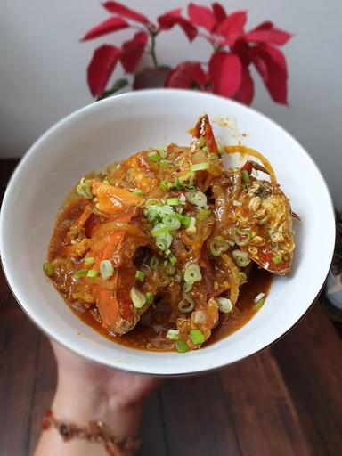 BOS PITING (WARUNG SEAFOOD KEPITING ENAK DAN MURAH DI KOTA SEMARANG)