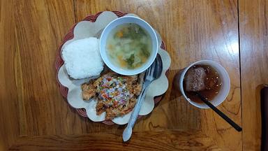 COCORUYUK FRIED CHICKEN & COFFEE - BROTOJOYO