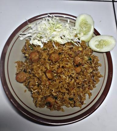 MIE AYAM DAN NASI GORENG MBAH NO