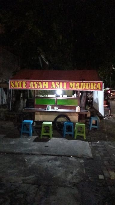 SATE AYAM MADURA PAK H AZIS