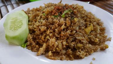 SUPER SEAFOOD KERANG IJO, NASI GORENG DAN PENYETAN (BANG UDIN)