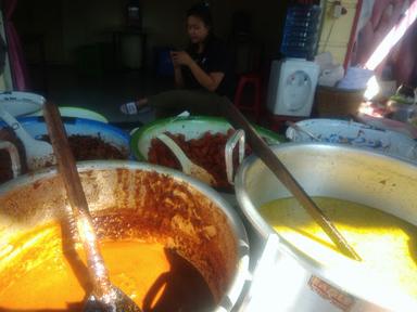 WARUNG NASI SARAPAN PAGI BU EKO