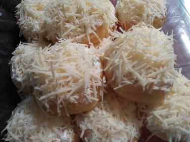 DAPUR MOCHIE (DONAT LUMER, PISANG LUMER DAN MI AYAM