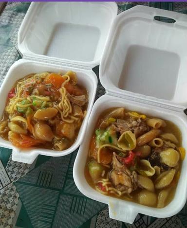 MIE AYAM & SEBLAK PAK DHE SAROSO