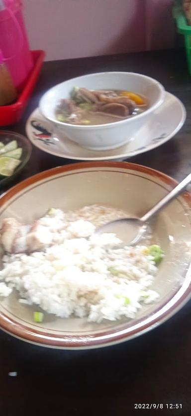 WARUNG MAKAN SOP IGA MBAK LENY