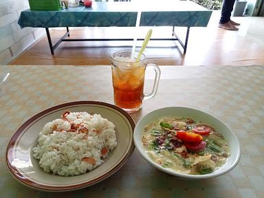 WARUNG SOTO MBAK MITRIE