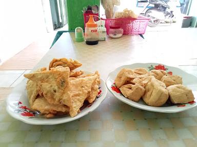 WARUNG SOTO MBAK MITRIE