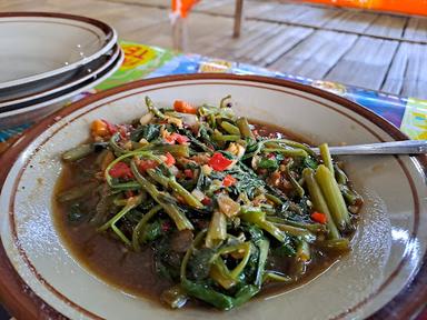 PONDOK IKAN BAKAR PAK MUH