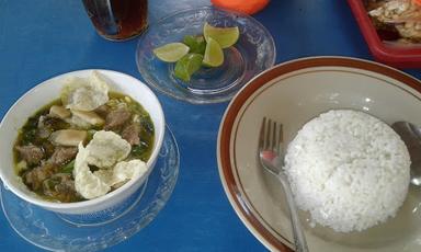 WARUNG MAKAN AMIRA