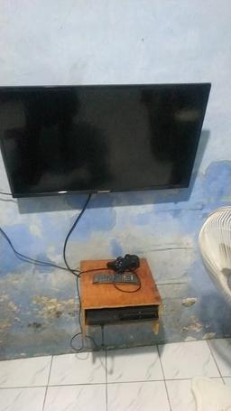 Photo's Jajanan Ibu Sisu, Rental Ps 3 Dan Warnet